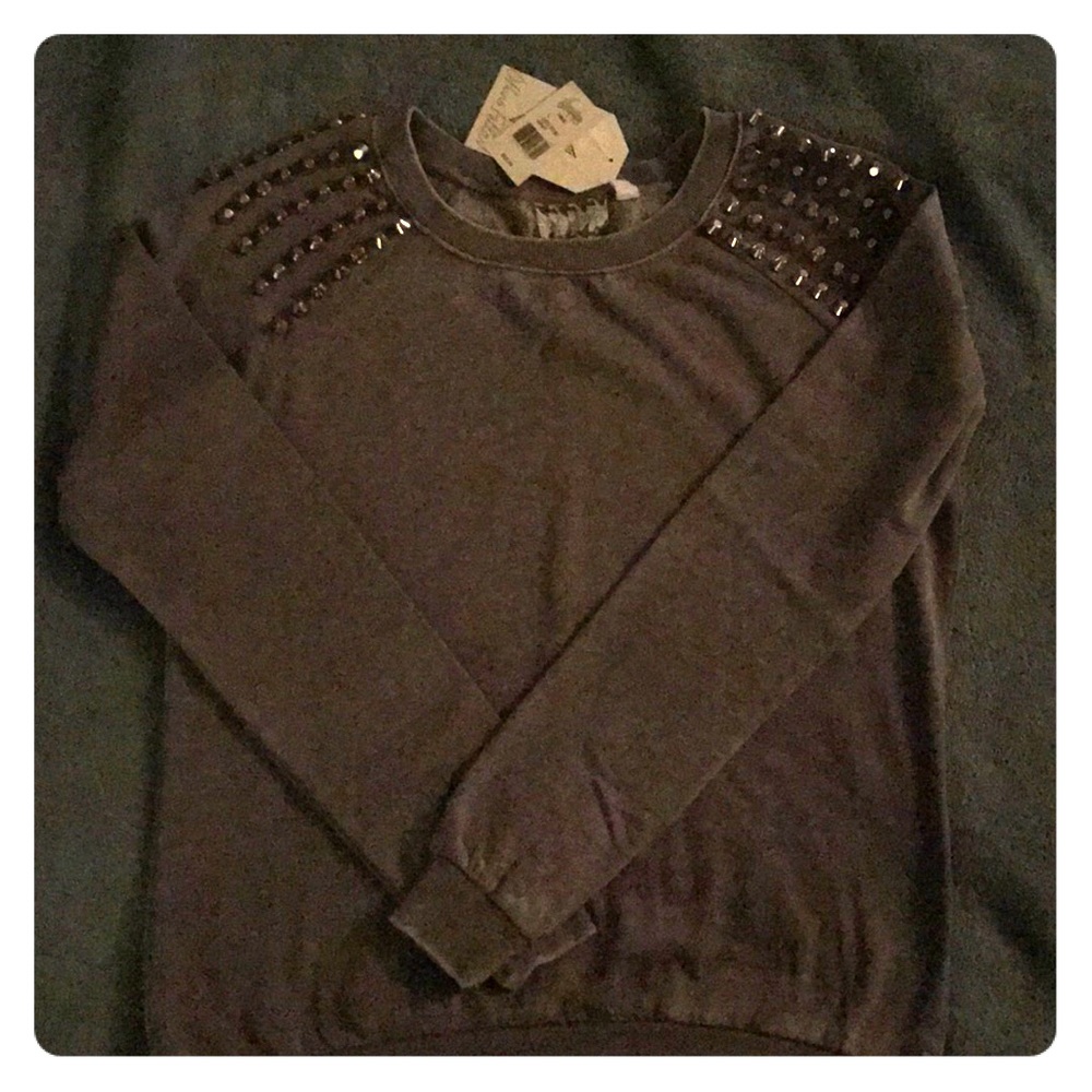 Large Grey Long sleeve top by Others follow